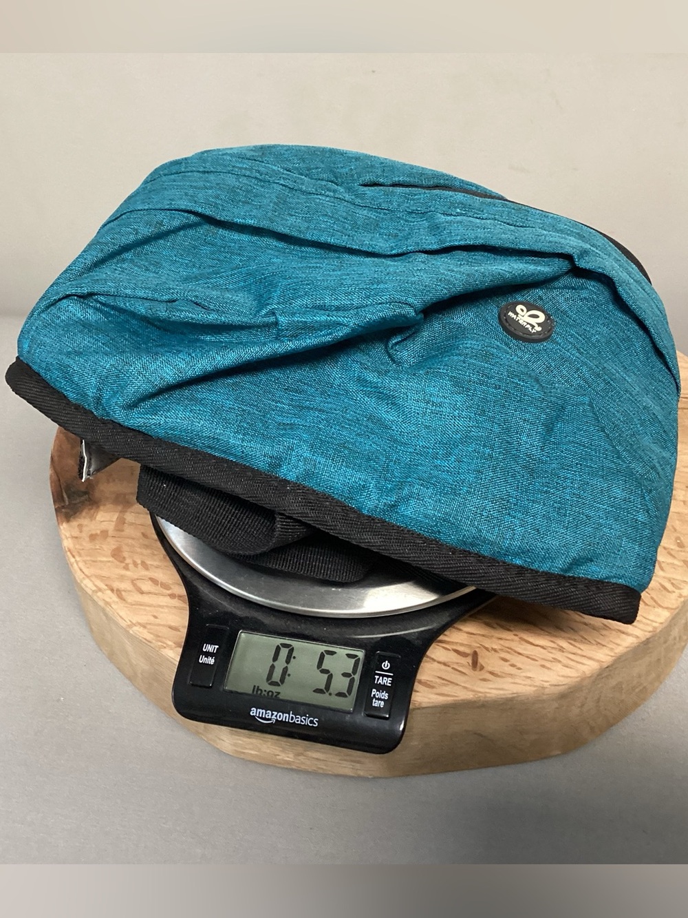 🔵 NWT - Waterfly Hiking Fanny Pack in a Teal Blue Color - Adjustable Straps - Picture 14 of 14